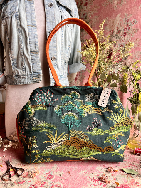 Zen Molly, Snap Frame Bag