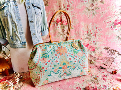 Jolie Pioneer, Snap Frame Bag