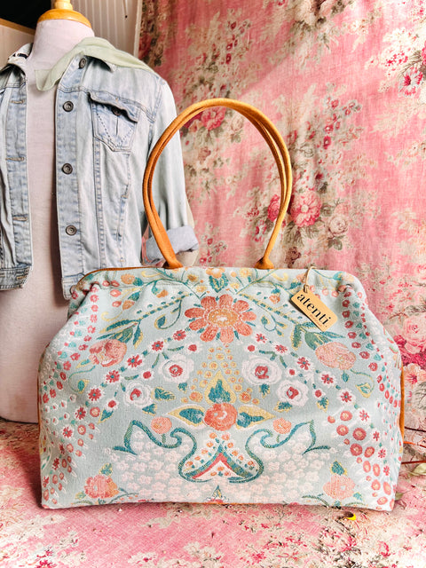 Jolie Pioneer, Snap Frame Bag