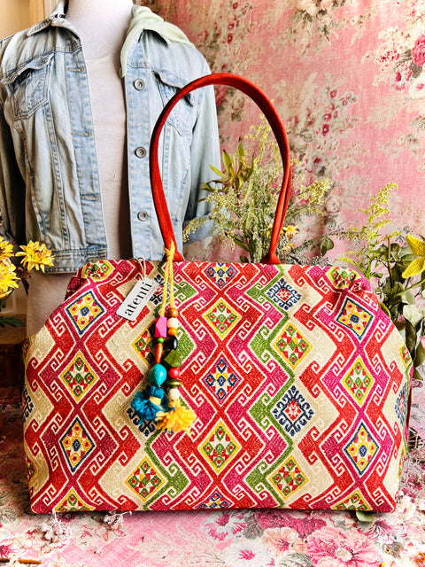 Naya Pioneer, Snap Frame Bag
