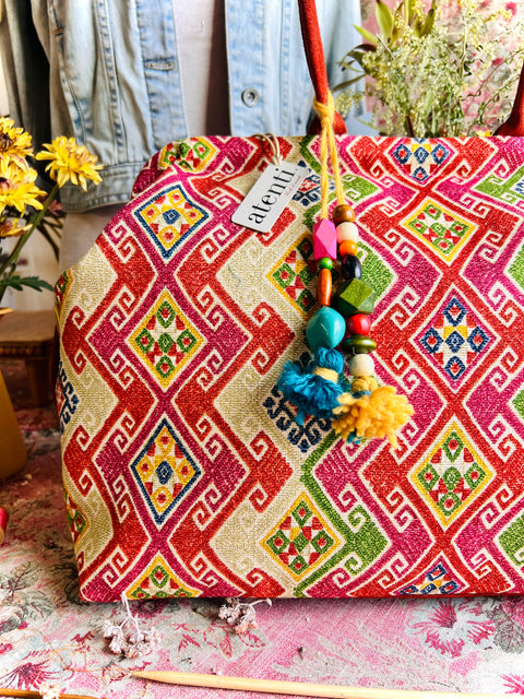 Naya Pioneer, Snap Frame Bag