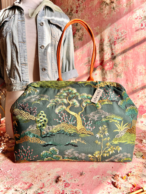 Zen Pioneer, Snap Frame Bag