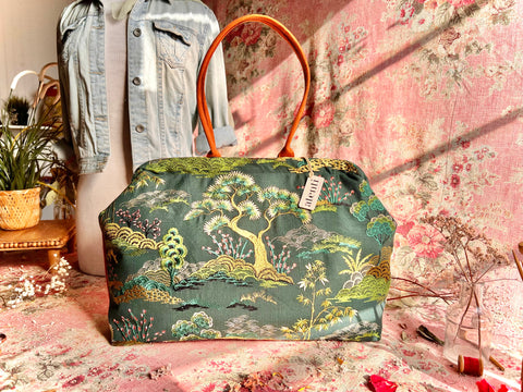 Zen Pioneer, Snap Frame Bag