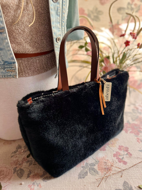 Midnight Mink Divina, Handbag