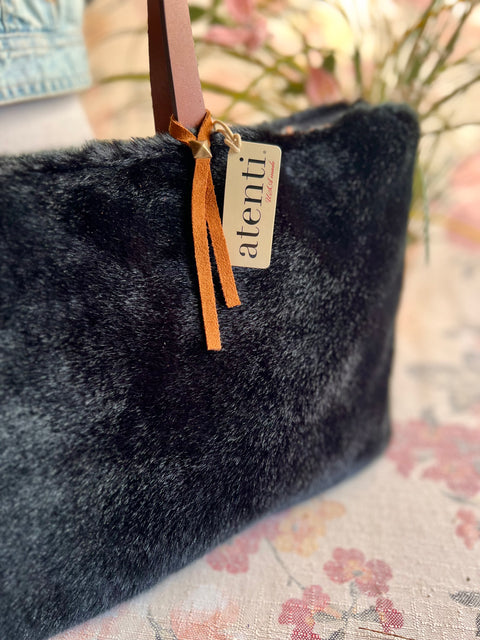 Midnight Mink Divina, Handbag