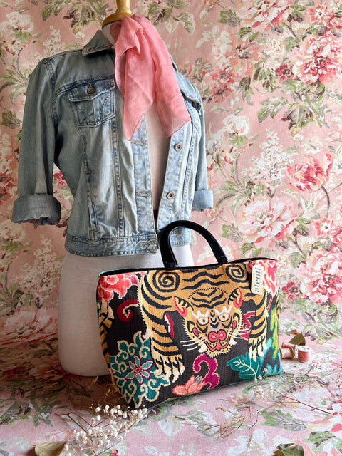 Le Tigre Divina, Handbag