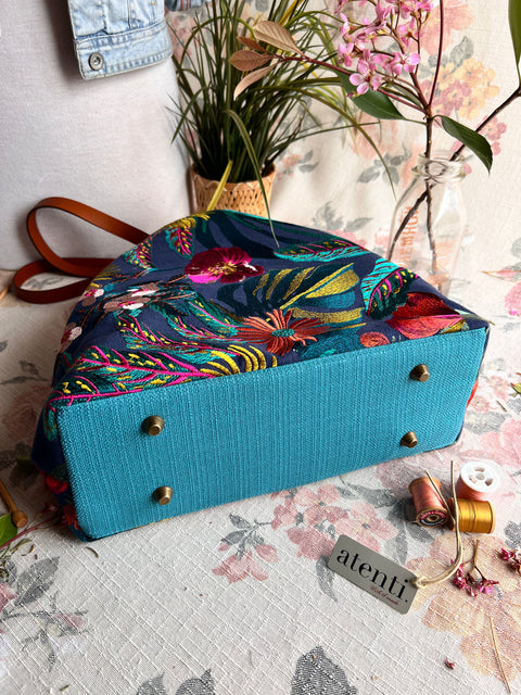 Flora Gigi Handbag