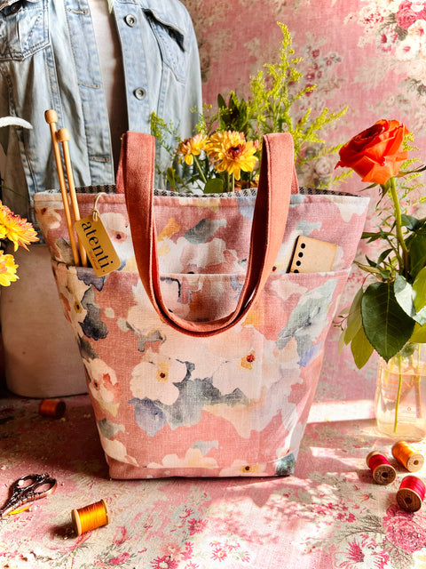 Lillian Bon Bucket, Project Bag