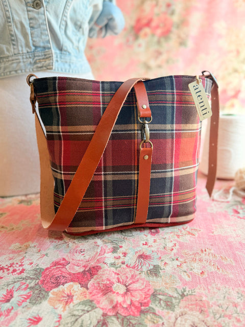 Oliver Bella Bucket- Atenti Handmade USA Crossbody with Leather Strap
