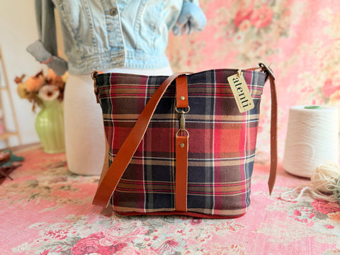 Oliver Bella Bucket- Atenti Handmade USA Crossbody with Leather Strap