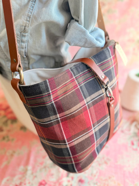 Oliver Bella Bucket- Atenti Handmade USA Crossbody with Leather Strap