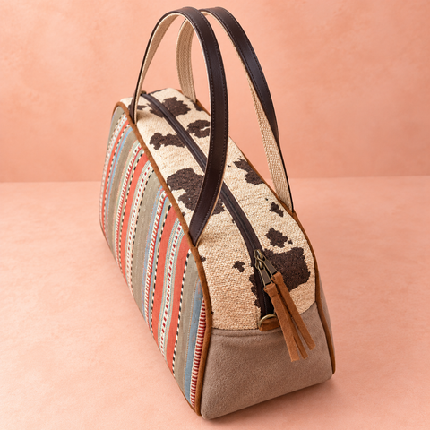 Bronco Overnighter top and long shoulder handles, showing patterned gusset and zipper