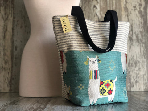 Mamallama Bon Bucket– Atenti USA Handmade Knitting & Crochet Tote with Long Shoulder Staps