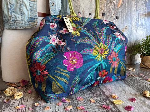 Flora Pioneer, Snap Frame Bag