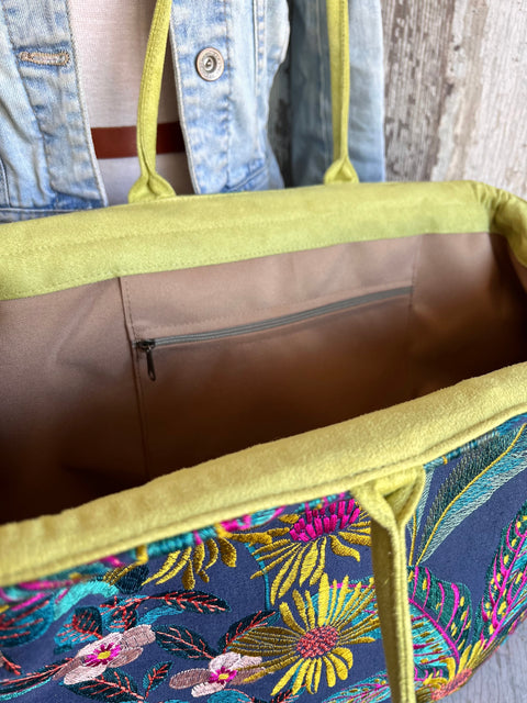 Flora Pioneer, Snap Frame Bag