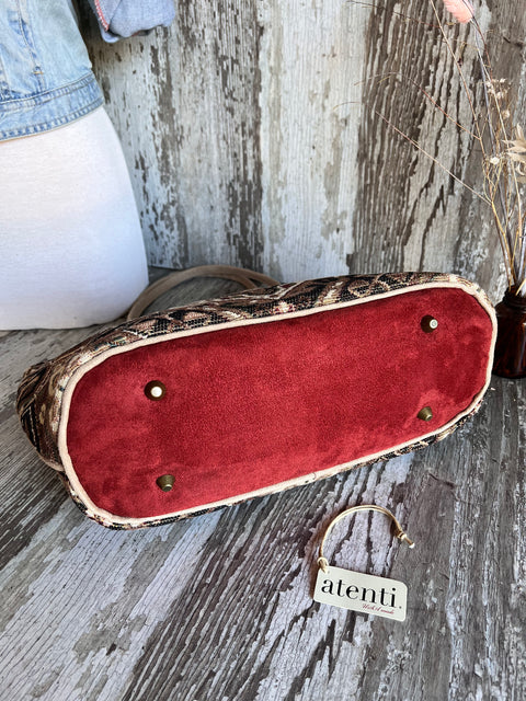 Luca Lolita, Handbag & Matching Pouch