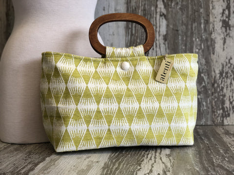 Ticket Divina, Handbag