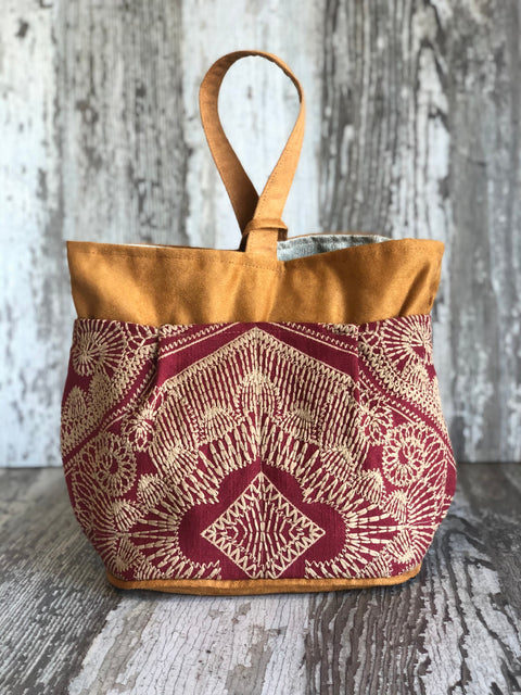 Lacery Blue or Red Tall Caddy Lacery Blue or Red