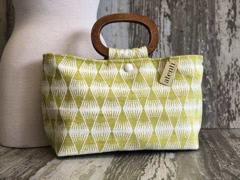 Ticket Divina, Handbag Ticket